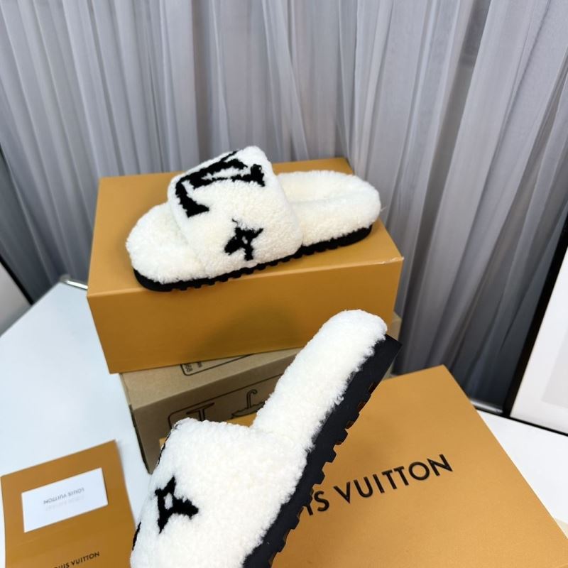 Louis Vuitton Slippers